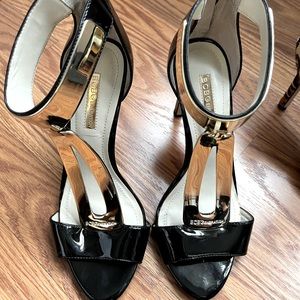 BCBG heeled sandals